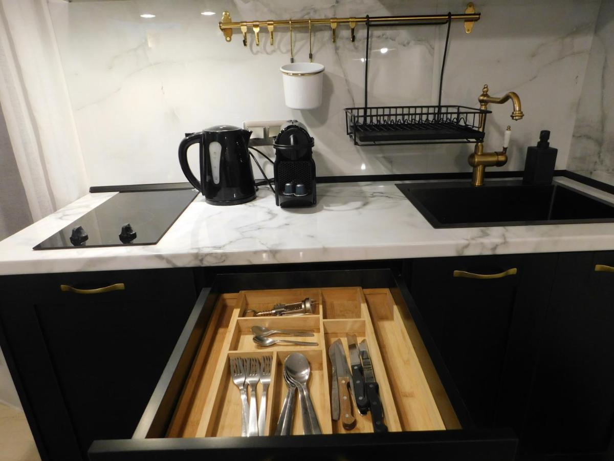 Brand New 1 Apartment